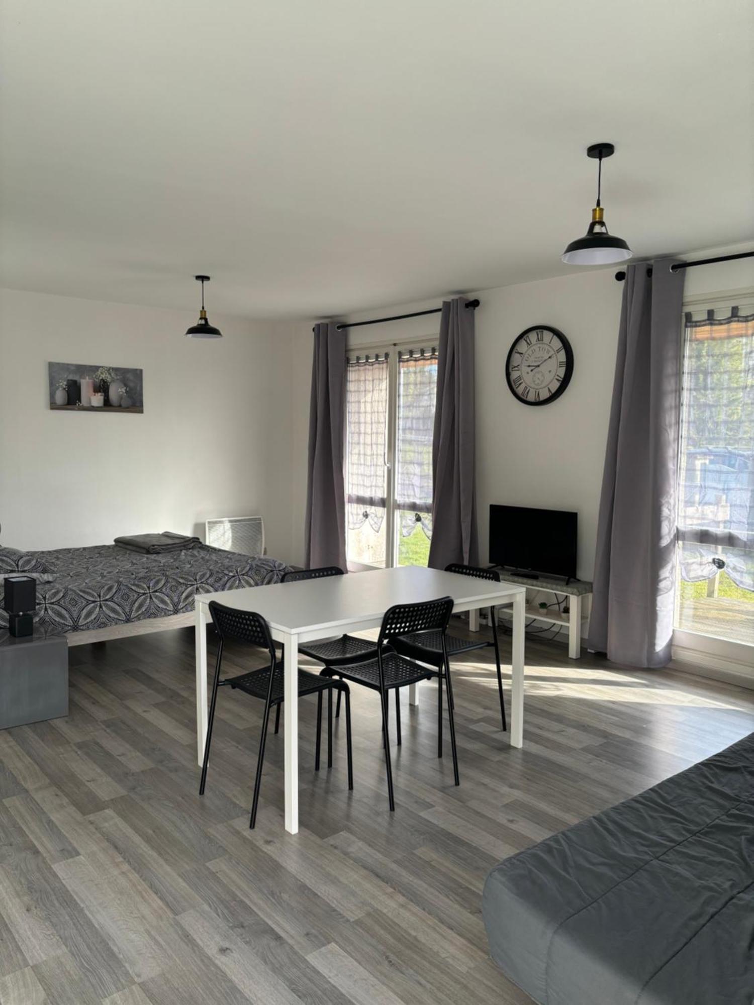 Studio Albert Avec Terrasse A Proximite De Metz Ngoại thất bức ảnh